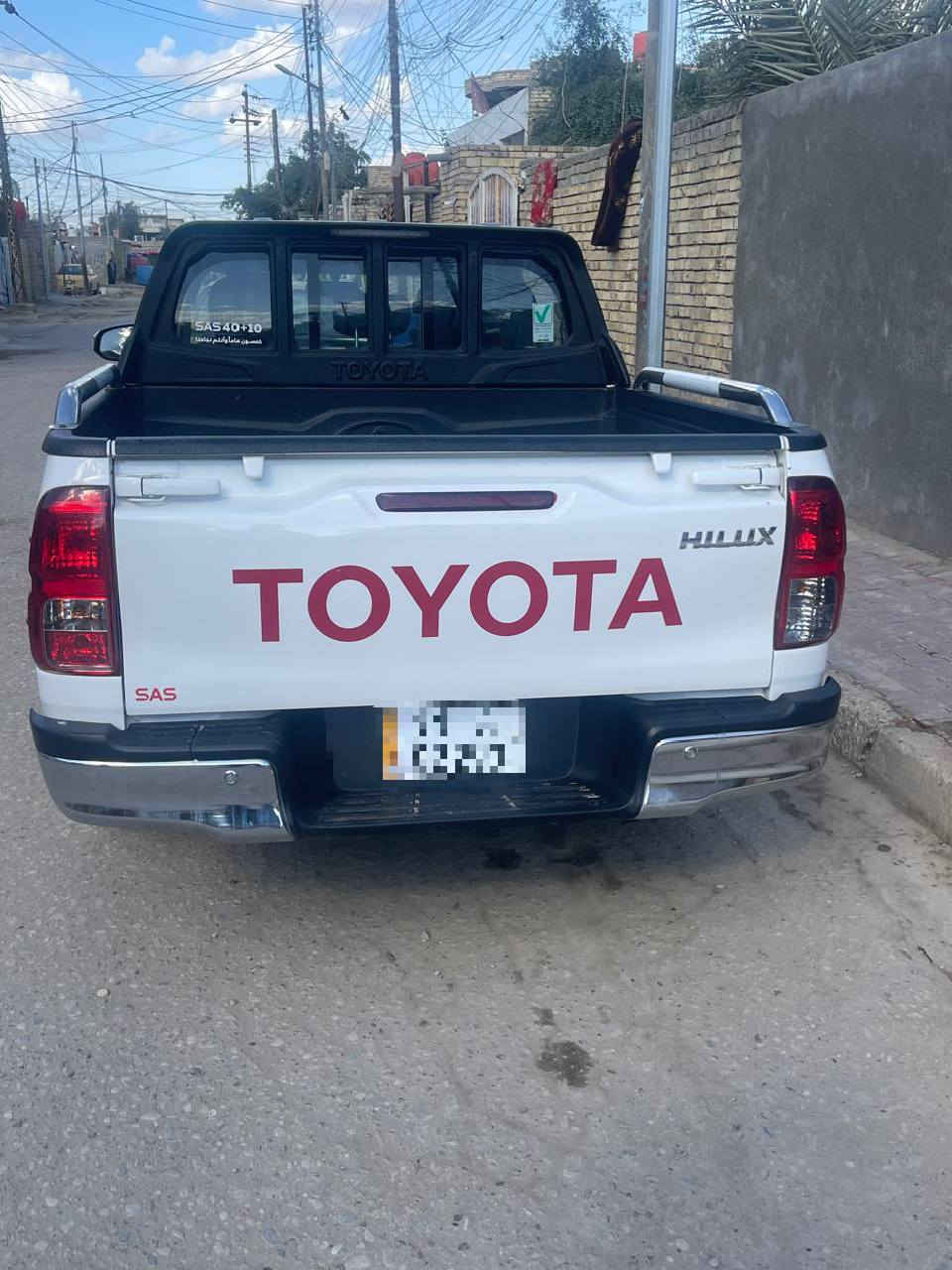 سلام عليكم تيوتا هيلوكس البيع موديل 2024الرقم بغداد بسمي تحول مباشر ماشيه 60الف المكان ميسان العماره حداديه على وضع الشركه كير عادي سعر 243وبيها مجال حق الجيه الاستفسار ‏‪***********‬‏
