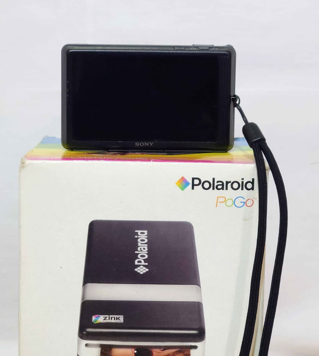 كامرا سوني شغال بدون ملحقات شرط الفحص شاشة لمس أربيل, العراق


**إذا كنت صاحب هذا الإعلان وتريد حذفه لأي سبب، رجاءا أرسل رسالة إلى الدعم الفني**