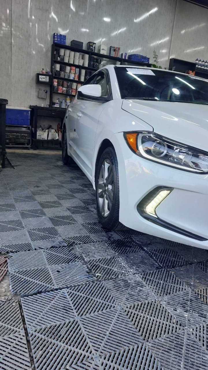 النترا 2018 رقم اربيل دولي كير محرك شرط
صبغ بونيد فقط بدون دواخل طخم تاير صدر جديد
جديده ماشيه 90mi مكان السيارة موصل القيارة
السعر 135 وبيها مجال للاستفسار ***********
