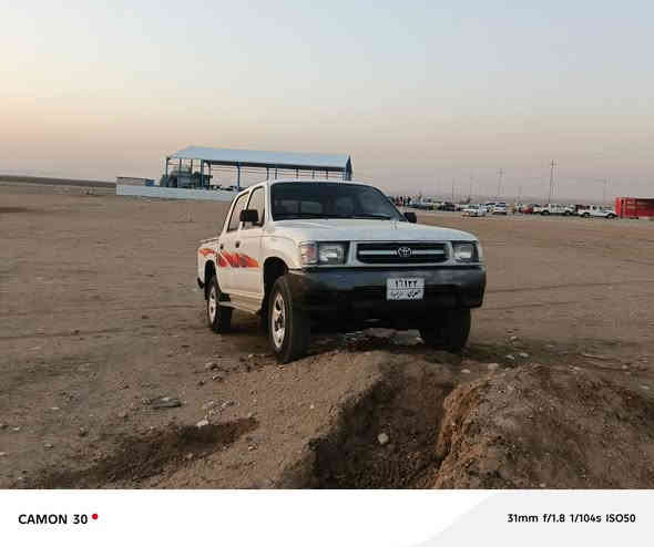 تويتا يابي ئاسل مزيد كه تابه مزيد له گه ل مؤديل 2002
مه كينه سپي تابريت پاوار ده پل گير به شرت ئاكسل به شرت دوپارج بؤياخ بي دعم بي له دراو بي بؤياخ 
گير مه كينه به شرت هامو گيان ئيش ده كت سياره 
زؤر جوانه ماوه ته وه تنو تؤل چوار تي لؤكه له ژياره
پيش تبه ل وات شاحود نرخ 65ماعامه له ناونيشا 
جمجمال ژماره *********** ئاسيا***********
