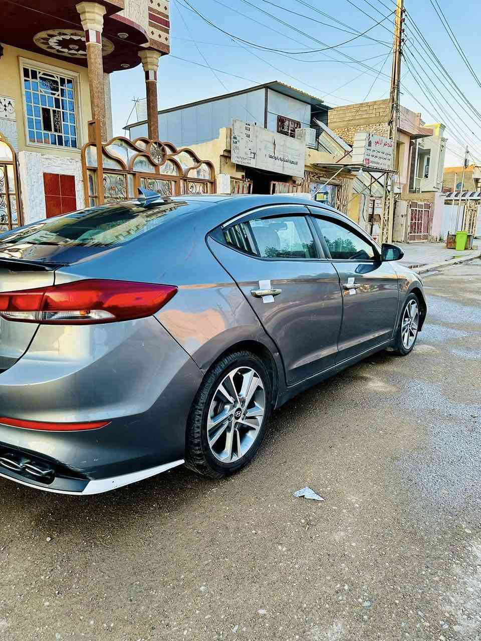 السلام عليكم ورحمة الله وبركاته اخوان

النترا 18 انبار مكينه شرط ع وضع شركه 

السياره بيه قطعه وحده صبغ جاملغ امامي وبارد بل بنيد   تبريد صدر تخم تاير كله 100 ب100 

مواصفات معروفه تحكم ستيرن

كأمره 
ثلاث انظمة قيادة

رادار جانبي 

شاشه turpo 

داخل صاج 

وبقيه المواصفات معروفه 

مكان سياره 5كيلو
ريدها ب119
رقم تلفون***********
