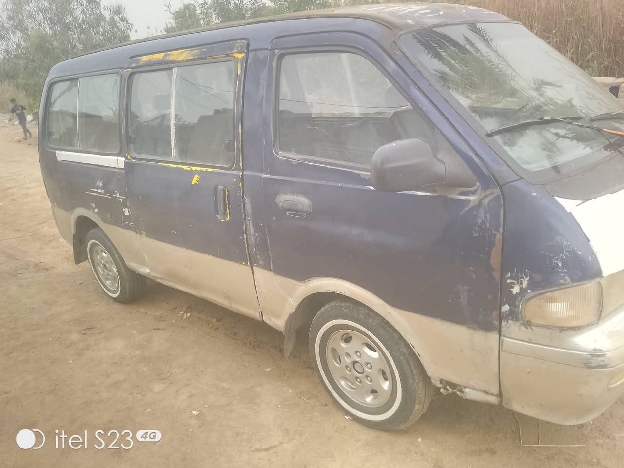 كيا بريجو للبيع موديل 96 بأسمي تحويل ثاني يوم مكينه وكير وأكسن وتخم تاير شرط نضيفات السعر 35 ورقة وبيه مجال لشراي مكاني الديوانية للاستفسار ***********
