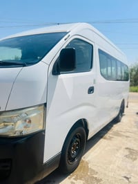 للبيع نيسان موديل 2014  بيها صبغ ربع باب سلايات + ملاحضات بسيطه محرك ك...