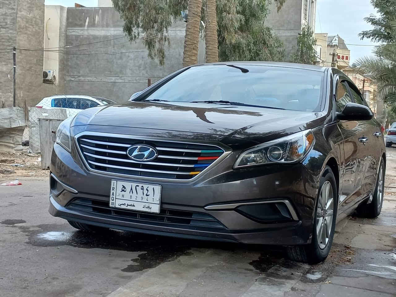 السلام عليكم سوناتا للبيع موديل 2017 كير مكينة كهرباء كله مكفول تبريد ثلج جاهزة رقم بغداد حادثها موضح بالصور والفيديو باب السائق مبدل نفس اللون مكاني بغداد 🅰️السعر 120 رقم الهاتف *********** واتساب
