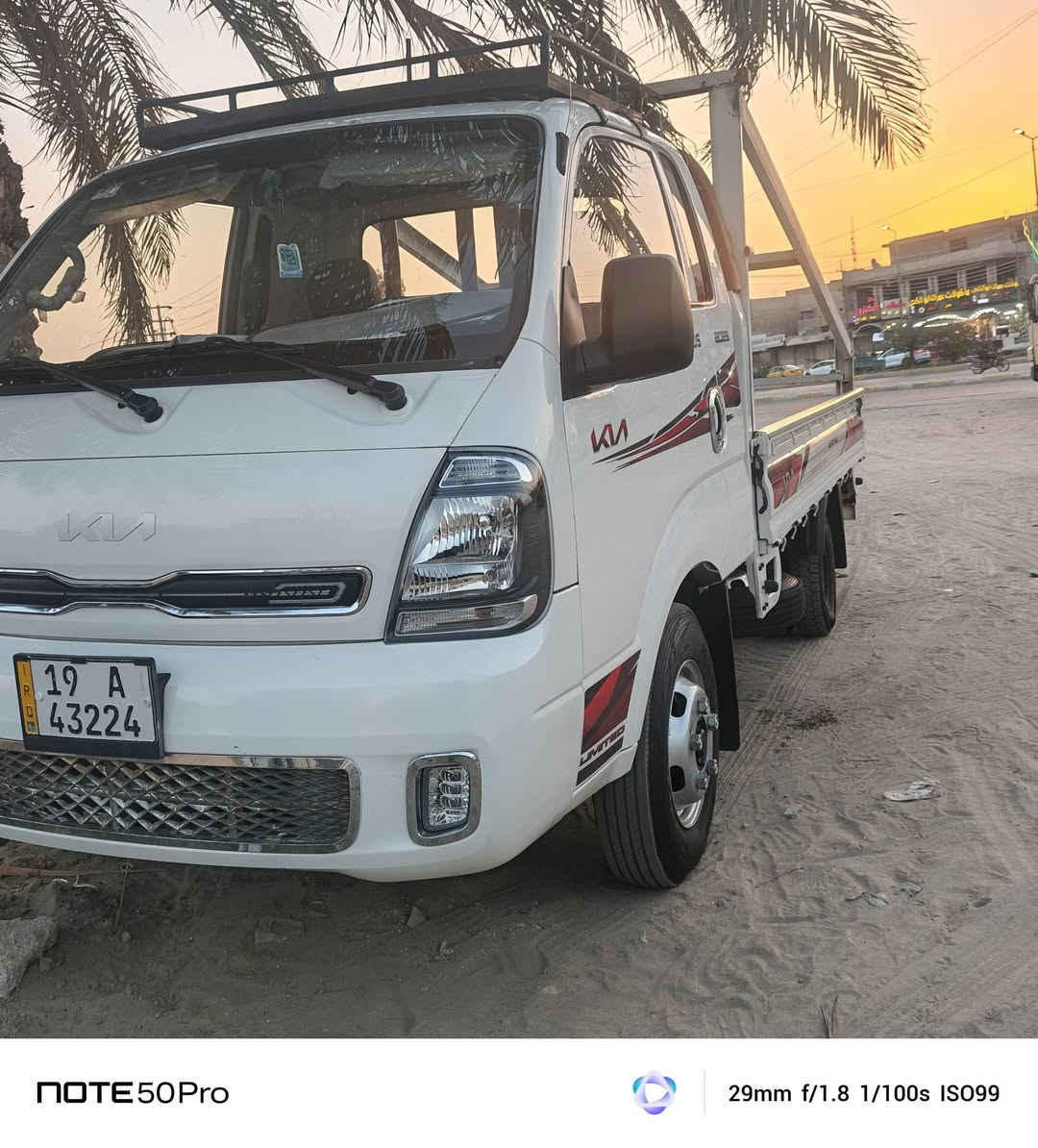 كيا فحل موديل 2025 رقم كربلاء فقد بيه صبغ جهت السائق و بل باب السعر 175 وبيه مجال قليل وتحويل مباشر العنوان كربلاء ***********/***********
