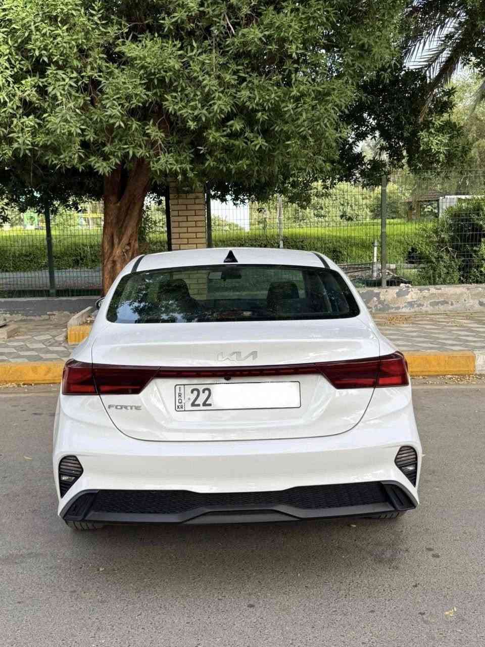 السلام عليكم للبيع فقط بدون مراوس
كيا فورتي  موديل 2024
دخول جديد ورقم اربيل جديد وهزه جديده تحويل لو وكاله مضمون
* ماشيه (25) الف جديده السياره 
• المحرك: 2000 دوش
 . لد امامي ابيض
 • شاشه تدعم الكاربلي + كاميرا خلفية
 • رادار أمامي
 • 3 أنظمة قيادة
 • تحكمات ستيرن+ نظام تحديد المسار
 • السيارة نظيفة جداً وجديدة بمعنى الكلمة بدون اي نقص
حادث بابين صبغ بدون ايرباك حادث سطحي وبدون اي نقص بجم كبس خلف كبس
العنوان / بغداد العطيفيه
السعر 164 وبيهة مجال بسيط
للأستفسار 📞
***********
