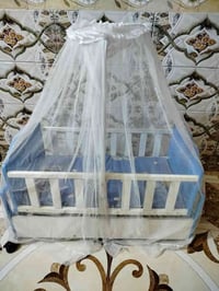 للبيع نضيفه كلش تقريبا جديدة  07813692809