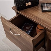 ميز مكتبي • طاولة مكياج • خشب MDF ١٥مم