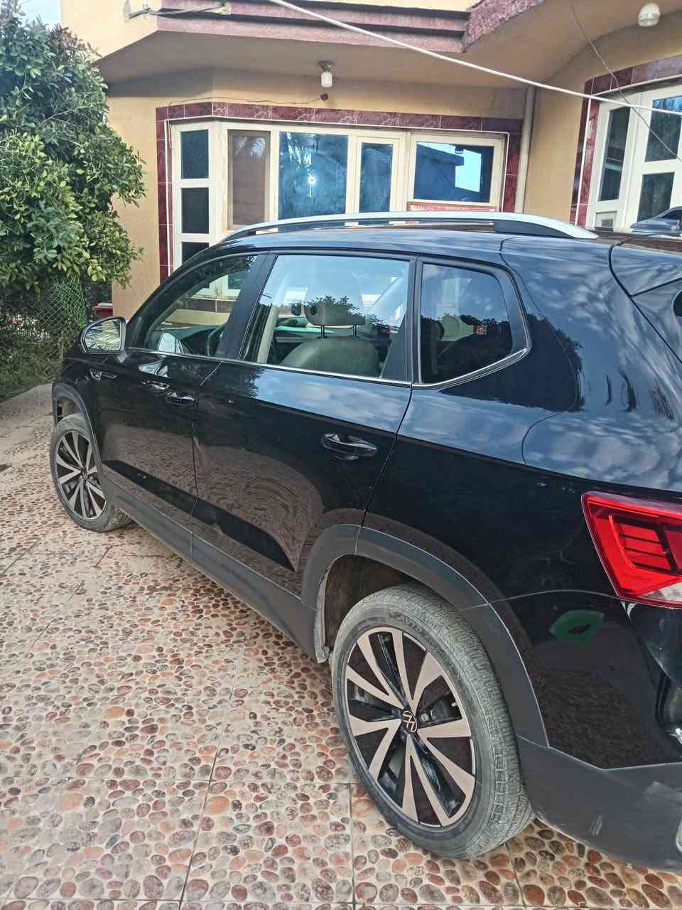 تاوس ٢٠٢٢ مكفوله من الصبغ فقط رصعات بسيطه الموقع ديالى بعقوبه هاتف *********** Singapore
