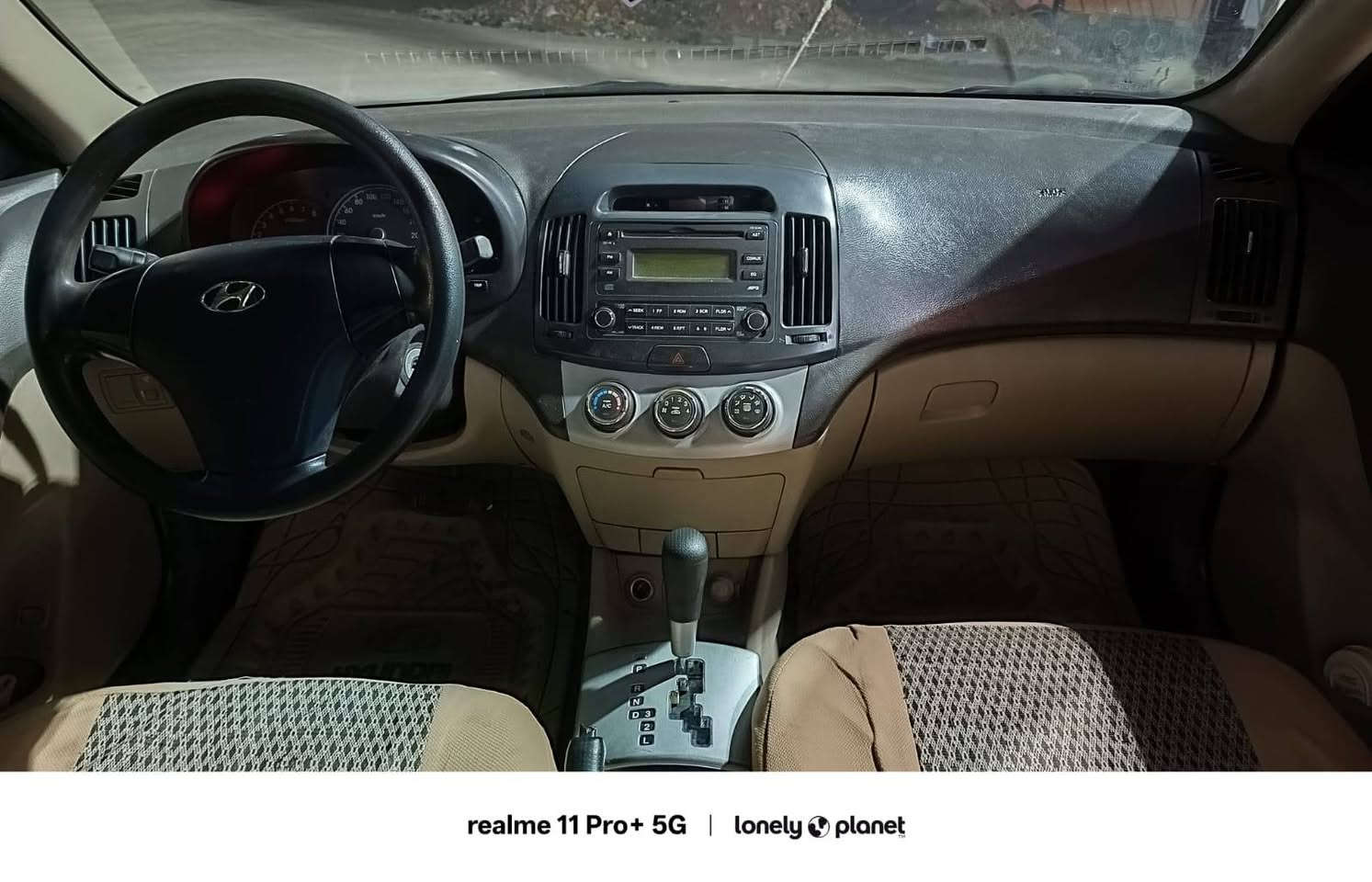 السلام عليكم 
سيارة افانتي للبيع 
سيارة موديل ٢٠٠٩ 
سيارة لون ذهبي 
رقم السيارة بغداد انكليزي خالية من الغرامات مشروع وطني  
مداور ثاني يوم 
السيارة جاهزة للأستخدام 
سعر السيارة ٩٠
للأستفسار ***********
