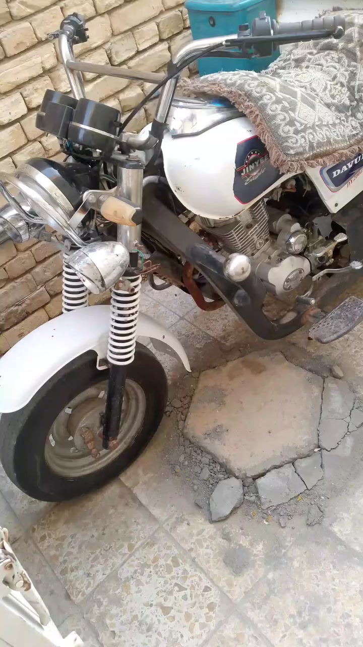 سلام عليكم ستوته للبيع موديل 12تعمير جديد مكينه 22 خير من الله لا صوت ولا نضوح كهربائيات شغاله اوراق  سعر 1500وبيه مجال مكاني ناصريه مركز 
***********
