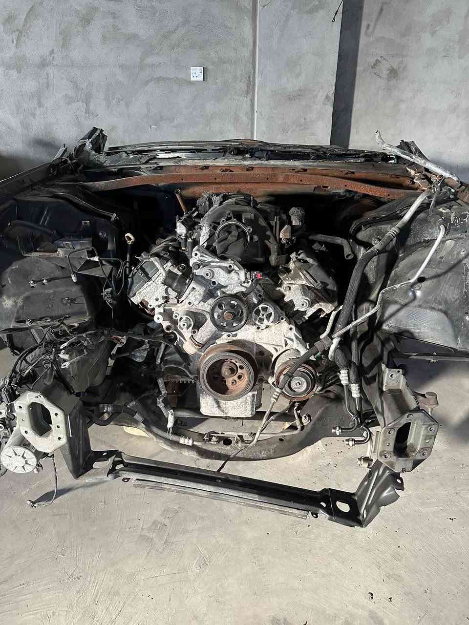 کلایزر اوباما 300C محرک هیمي 8 سلندر فول مواصفات 
یوجد شاشە استیرن شلیت سکان ارباك قاعیدە فیوزات بك لایت مجمع سکان 
بیبان سقف صندوق
*********** 👈🏻 Whatsapp
