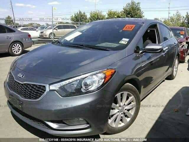 السلام عليكم فورتي موديل2015 
محرك 2000 GDI
بس حادث امريكا بالعراق مابيها السياره ليبل واحد ما عده قبق الجنطه مبدل فقط باسمي تحويل ثاني يوم مصفرة هيئة وغرامات سياره جاهزة السعر 100 وبيها مجال بغداد الزعفرانيه ***********
