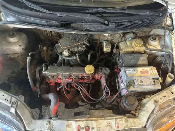 افيو 2006 للبيع السعر40 ورقة $ وبيها مجال بسيط جداً جداً 
افيو 2006 لون ابيض 
رقم انكليزي نينوى يعني 12A  4465رقم مميز 
سنوية عظم الى 2029 
كوبون بانزين بيها 
شرط الوكالة والتحويل 
السيارة صبغ عام مع معجون اثر حادث صفحة بدون شواصي
كير ومكينة وطخم ودرايف شفت جاهز 
مكينة استرا اوبل تك كم شفت مو دبل يعني كابريته مو نوزل يعني انسى العطل 
شاشة كبيرة مسجل شغال فول 
سماعات 4 دمام 
وايرمنية اشارات يمين يسار دبل اشارة كله شغال
سكن ناصي عالي بريك لايت شغال 
بريك عقرب 
تدفئه نار 🔥
سنتر لوك 4 ابواب شغال مع بصمتين شغالات ثنينهم 
مصرف بانزين ما بيها قطارة 
سبير بيها وفرشة صندوق بيها 
هورن وزراكات وماسحات شغال 
مشط ستيرن جديد بور شغال 
يريدلها مصرف شي بسيط والي يريدها ستر حال السيارة ما تحتاج الف
مكان السيارة موصل الايسر الزهور 
رقم تلفون اسيا ***********
رقم تلفون كورك ***********
