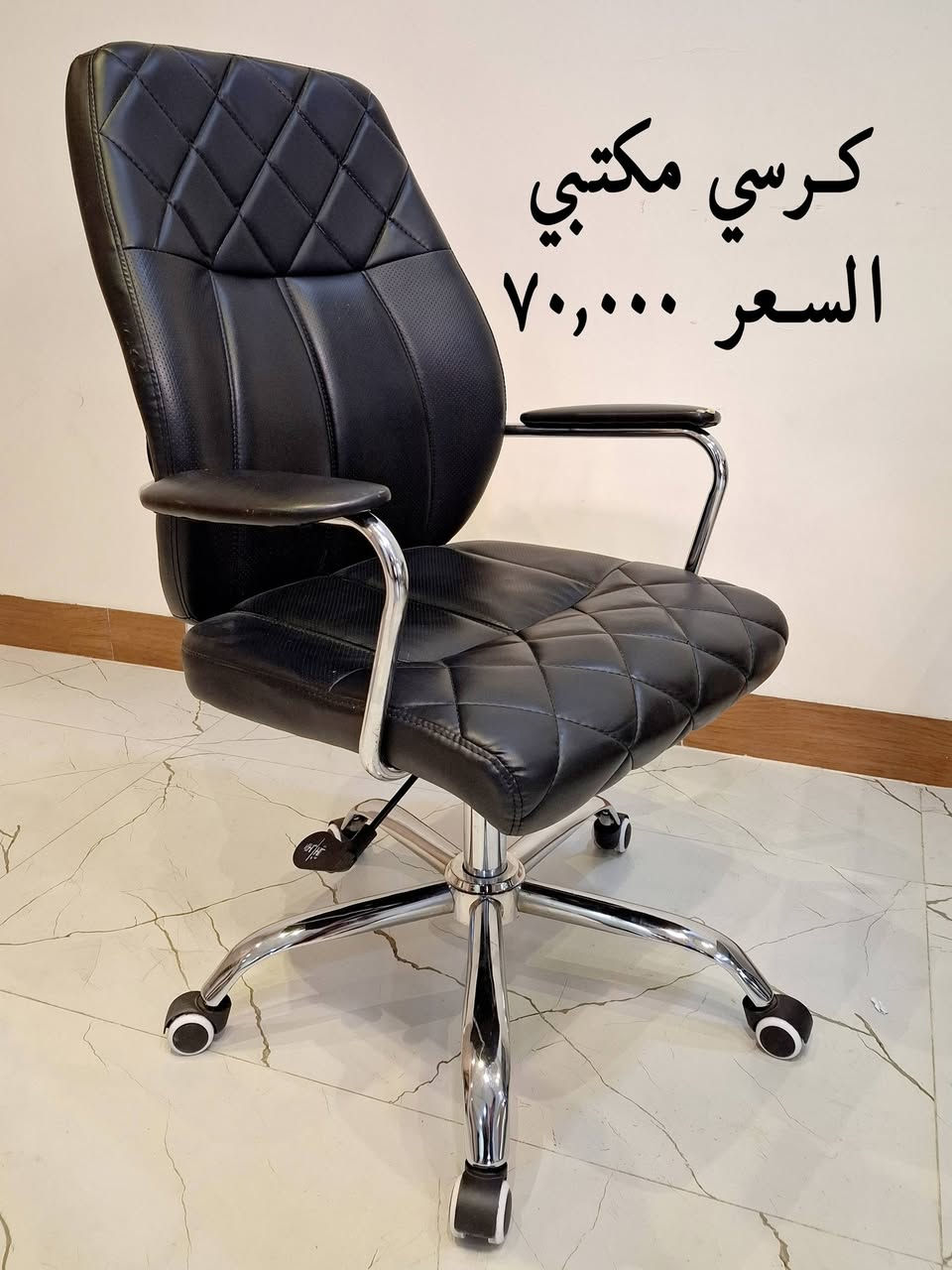 "تجهيزات مكتبية وتقنية بحالة ممتازة للبيع! 🌟 للمزيد من المعلومات لاتصال على الرقم التالي ***********
