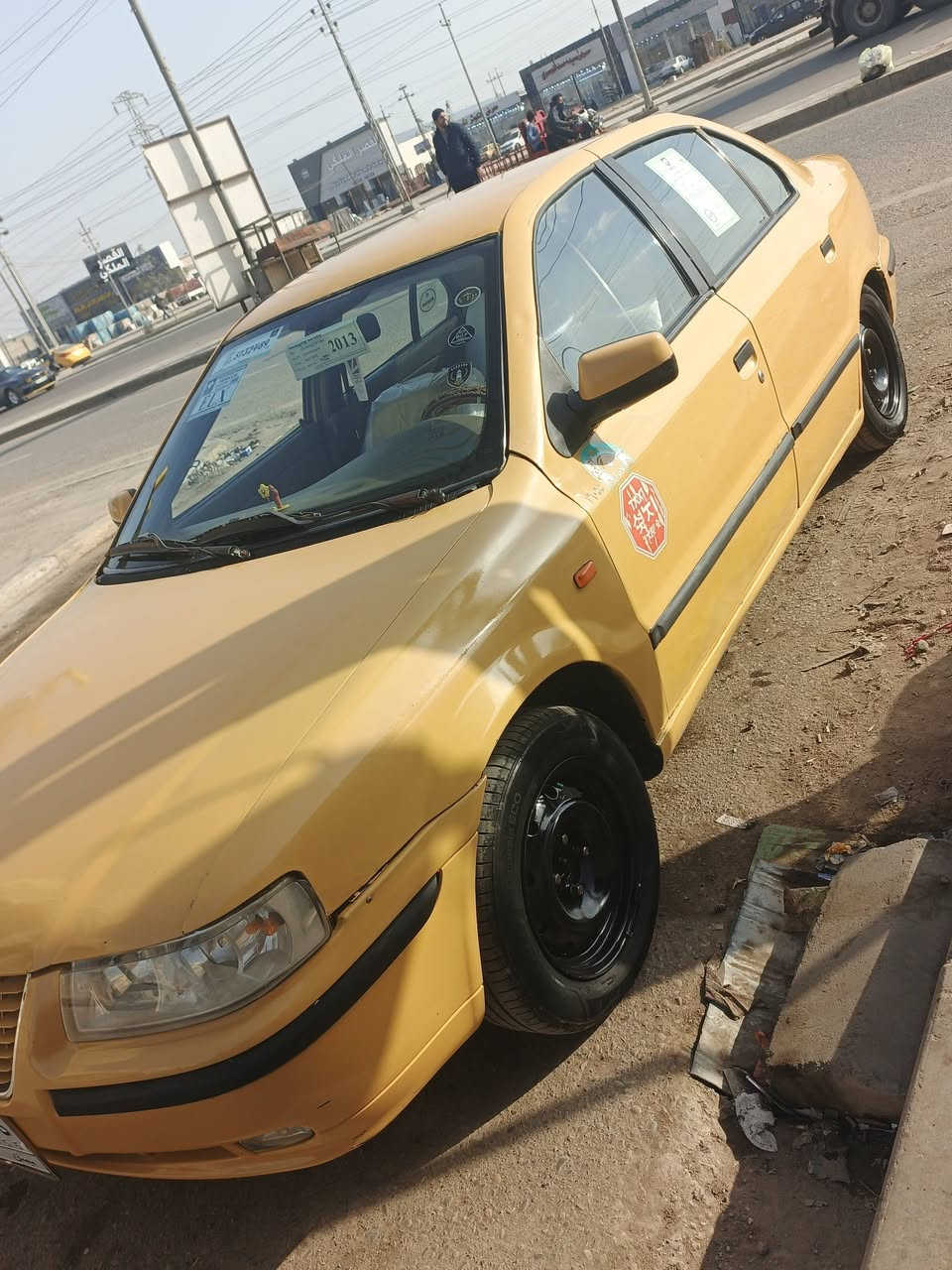 شباب سياره سمند موديل 2011 سياره السعر 27 وبيه مجال قليل لشراي المكان العماره رقم ***********
