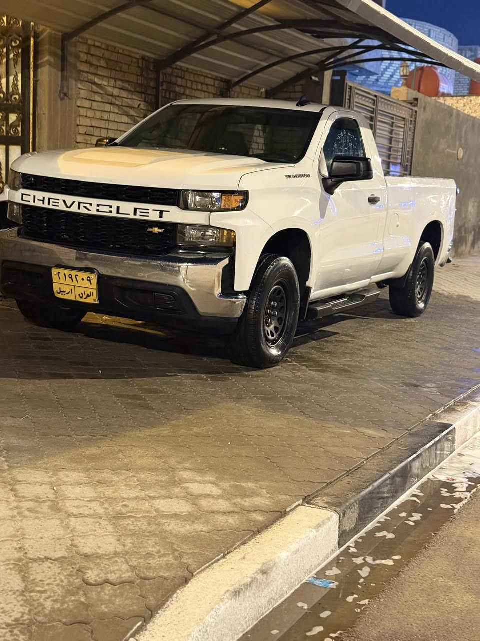 سلفرادو ٦سلندوارد امريكي ضرر مكان بلبدي بجم كبس  دواخل وضع شركه ابلاد لا ايرباك ولا ملعوب بيه سياره مكان بصره سعر ١٦٥سياره جاهزه سياره تجي تفحص وتقتنع يالله تاخذ للستفسار ***********
