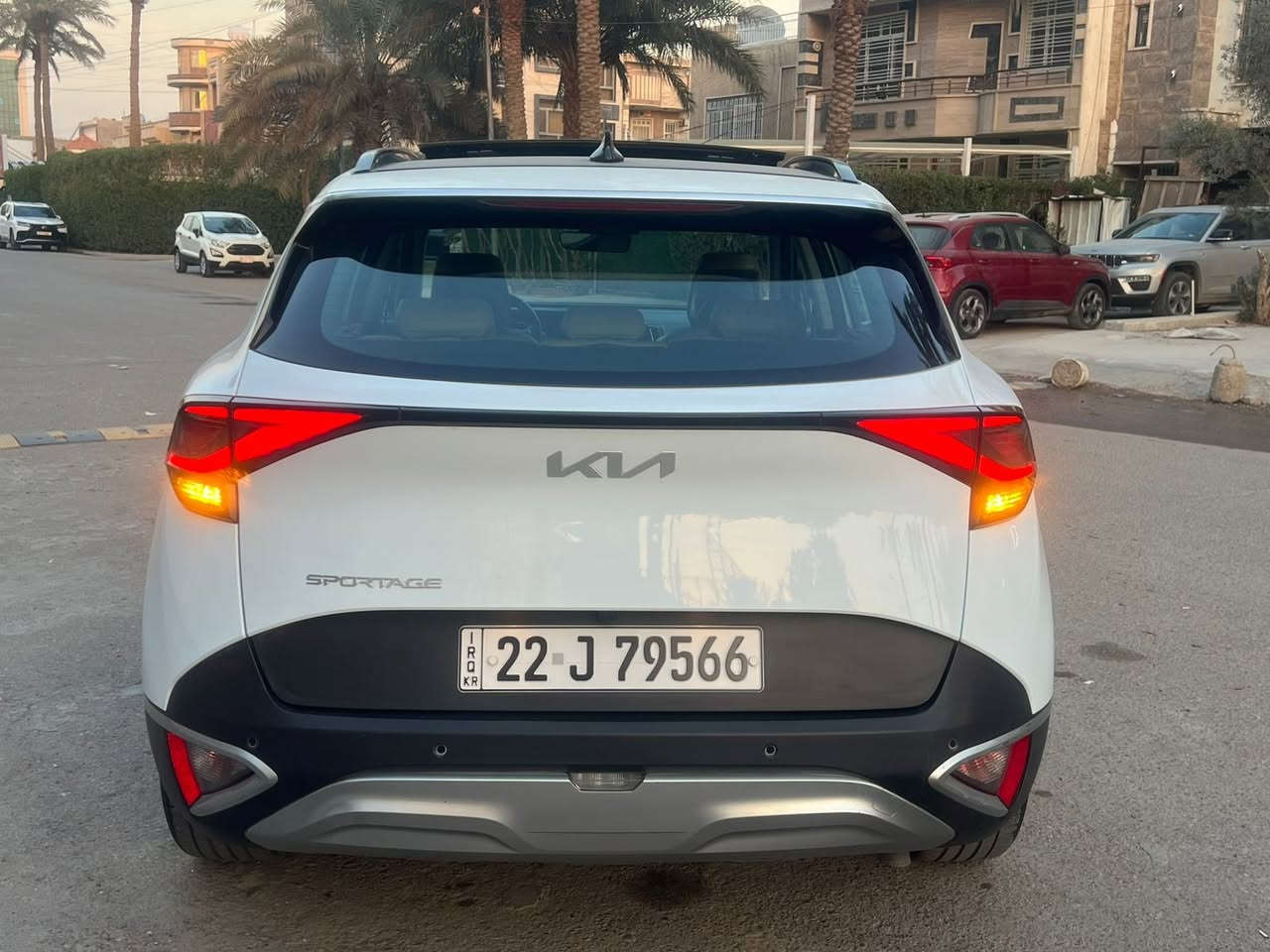 السلام عليكم كيا سبورتج خليجي 2023 وكالة ضمان شركة Nim
فول مواصفات
بانوراما /كشنات جلد /شفتات ستيرن /كراسي كهرباء /صندوق كهرباء /تدفئة كشنات ومقود /وباقي المواصفات المعروفة سيارة جديده جداا ماشية 35 كله وضع شركة
محرك وكير وصدر وتبريد ممتاز
بيه بارد بلجاملغ كد شبر وكم رصعه بلبنيد فقط رقم اربيل دولي سنوية وهزه جديده
شرط التحويل السعر 220 بيه مجال بسيط
📞       ***********        بغداد زيونة. بغداد, العراق
