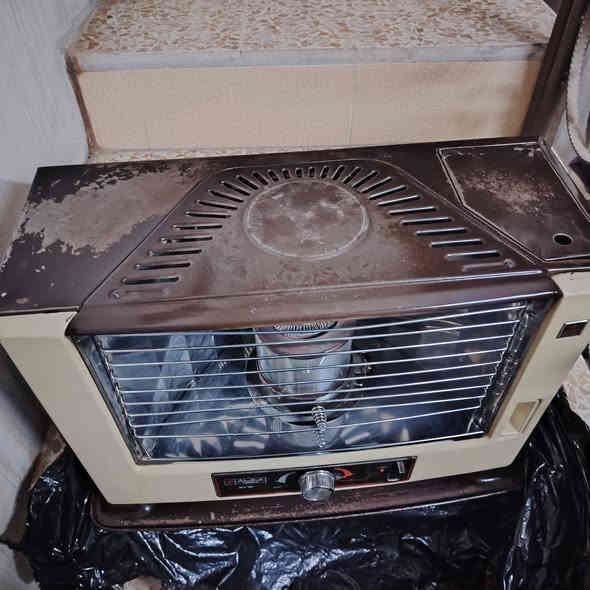 عندي صوبتين عشتار للبيع جديده وتشتغل اليغيدم يخبر علرقم ***********
