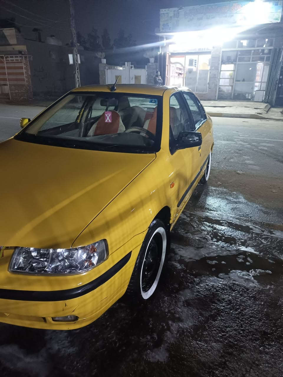 السلام عليكم سياره سمنت للبيع موديل 11 مكينه وقير تبريد كهربائيات صدر خلفي وامامي كفاله سياره بها شويه صبغ شاملغ الخلفي قد شبر الباقي مقفوله رقم انجليزي بغداد تحويل ثاني يوم مكان سبع قصور شارع ابو علي السعر 35 بيها مجال قليل***********
