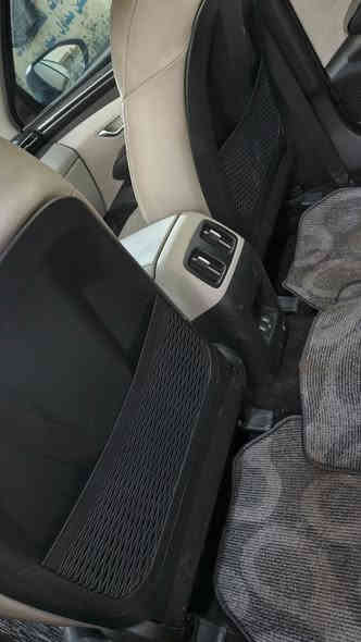 توسان موديل 23 فول مواصفاتVip
السلام عليكم توسان موديل 2023 فول لمتد رقم بغداد باسمي وارد أمريكي بيها قطع مصبوغة لغرض توحيد ألون محرك 2500 بانزين سعرها 170 بيها مجال حك الجيه للاستفسار *********** مكانها بغداد البلديات
