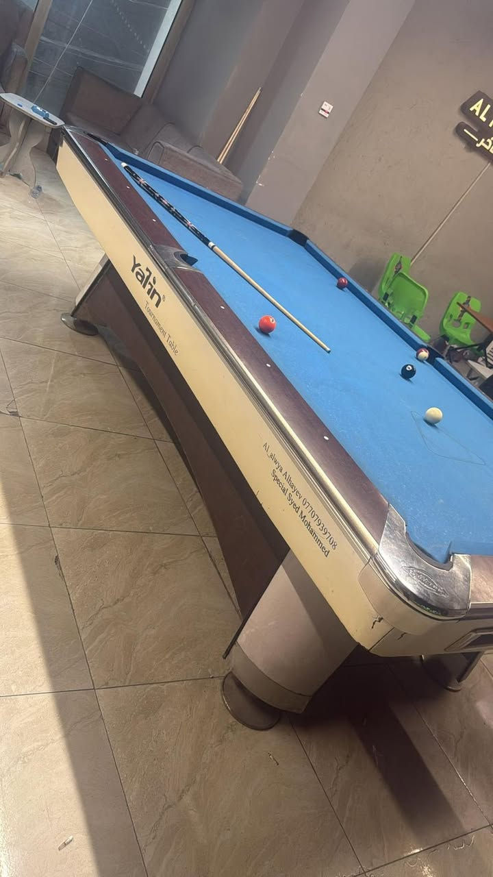 متوفر ميز يلن مال العلويه الميز نضافه 99/100. اي ستفسار التواصل على هذا الرقم ***********
