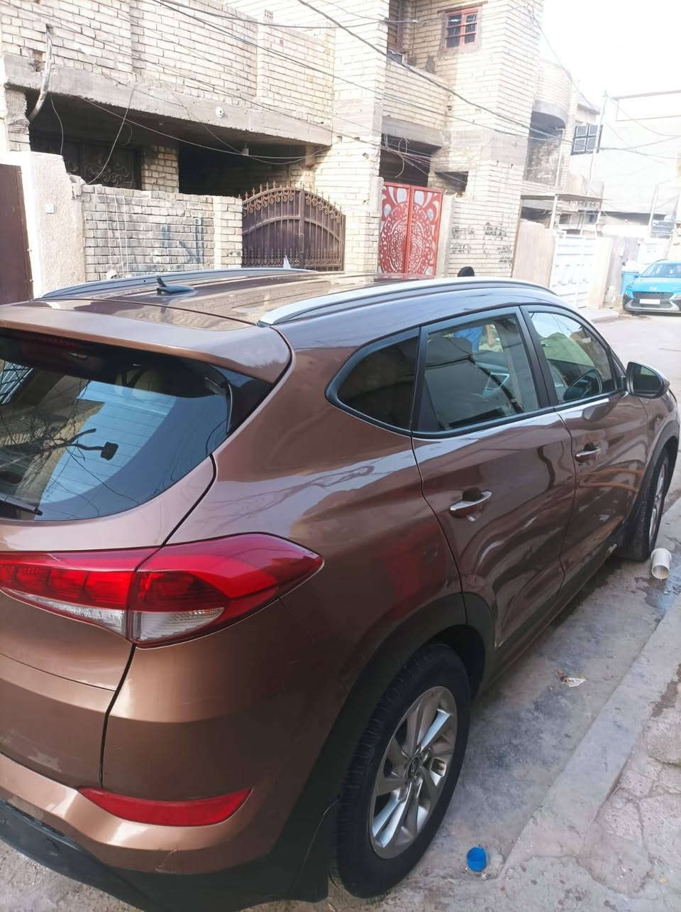 السلام عليكم توكسان ٢٠١٦ امريكي سياره جديده وحلوه للبيع مكاني بغداد الدوره شارع ٦٠ حادثاها جاملغ امامي فقط بدون دواخل (***********//***********) السعر ١٥٠ وبيها مجال للطيبين
