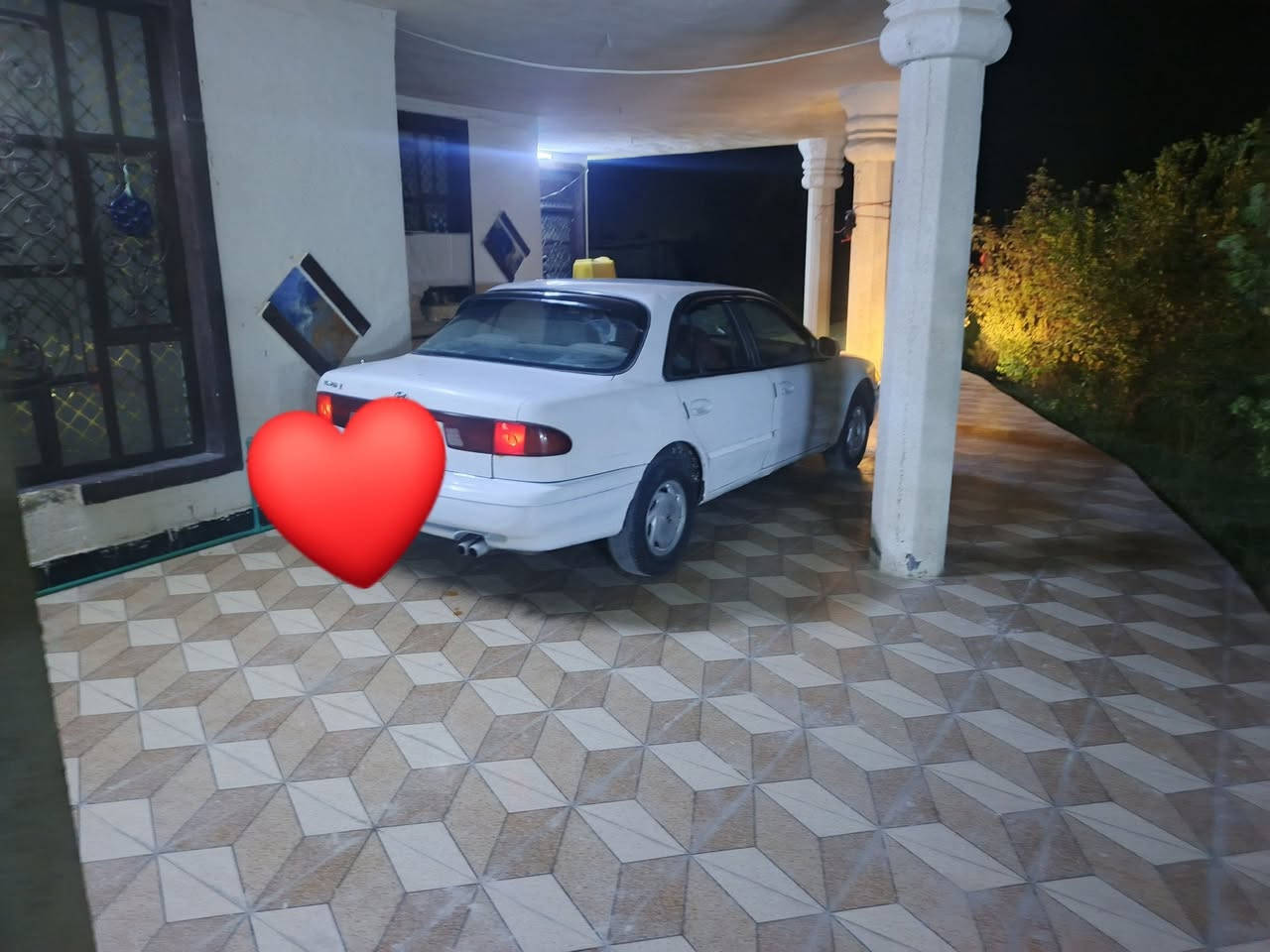 سوناته 2 اربعه وتسعين كير ومكينه كفاله عامه كشرهه كلش حلو تخم تاير تبريد شغال لايت زنون مسجل شاشه اربع سماعات شغالات سنتر لك السياره حلوه وماناقصه برغي مراوس بسوناته 2013او النتره مقدس أو سبكتره اوسيراتو ***********. وهذه رقمي***********
