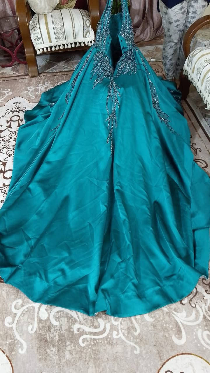 السلام عليكم عندي هاي البدله وبدله زفاف مع ملحقاتها طرحة وتاج للبيع


**إذا كنت صاحب هذا الإعلان وتريد حذفه لأي سبب، رجاءا أرسل رسالة إلى الدعم الفني**