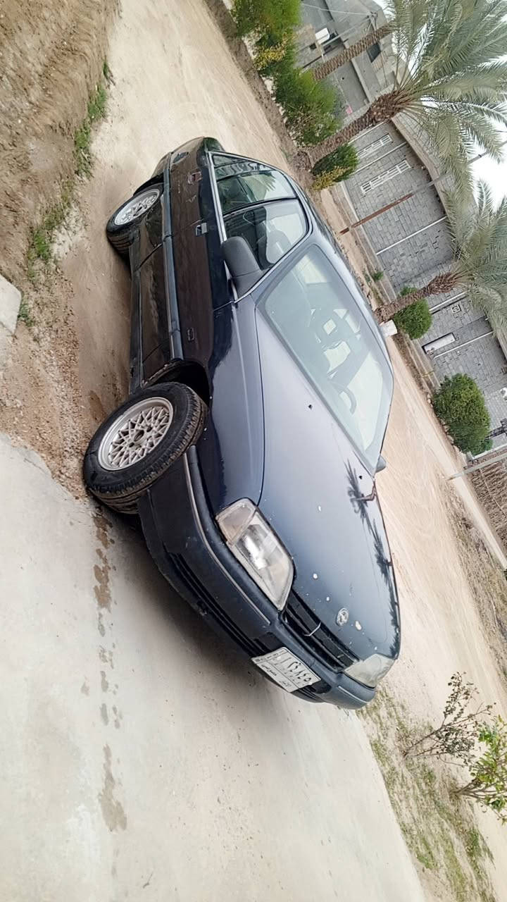 بسم الله الرحمن الرحيم
اوبل اوميكا موديل 89 CD 

كيرعادي محرك 2000

سياره جاهزه تخم تاير كير محرك

سنويه تنتهي بشهر الخامس 2026

تحويل مباشر 
الفلوجه/النساف /البوذياب
رقم الهاتف /***********
