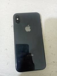 آيفون X • ٢٥٦ • بطارية ١٠٠