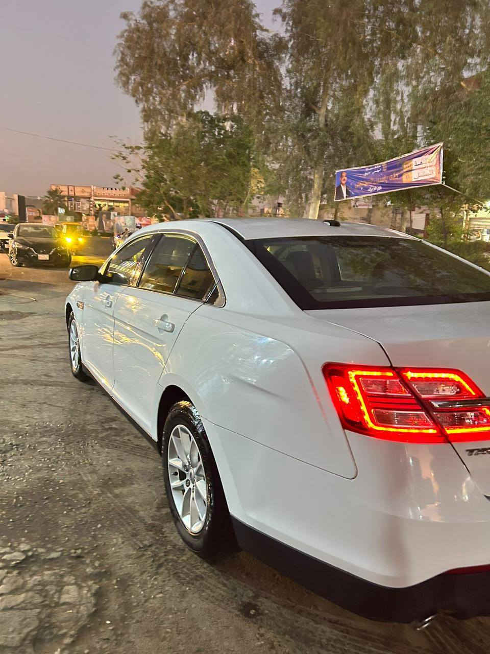 للبيع او مراوس 
تورس خليجي ٢٠١٣ باسمي مكينه وكير مكفولات تبريد ثلج صدرهه جديد باسمي بدون اي نواقص مكاني ديالى بعقوبه *********** السعر ١٢٠ وبيهه مجال
