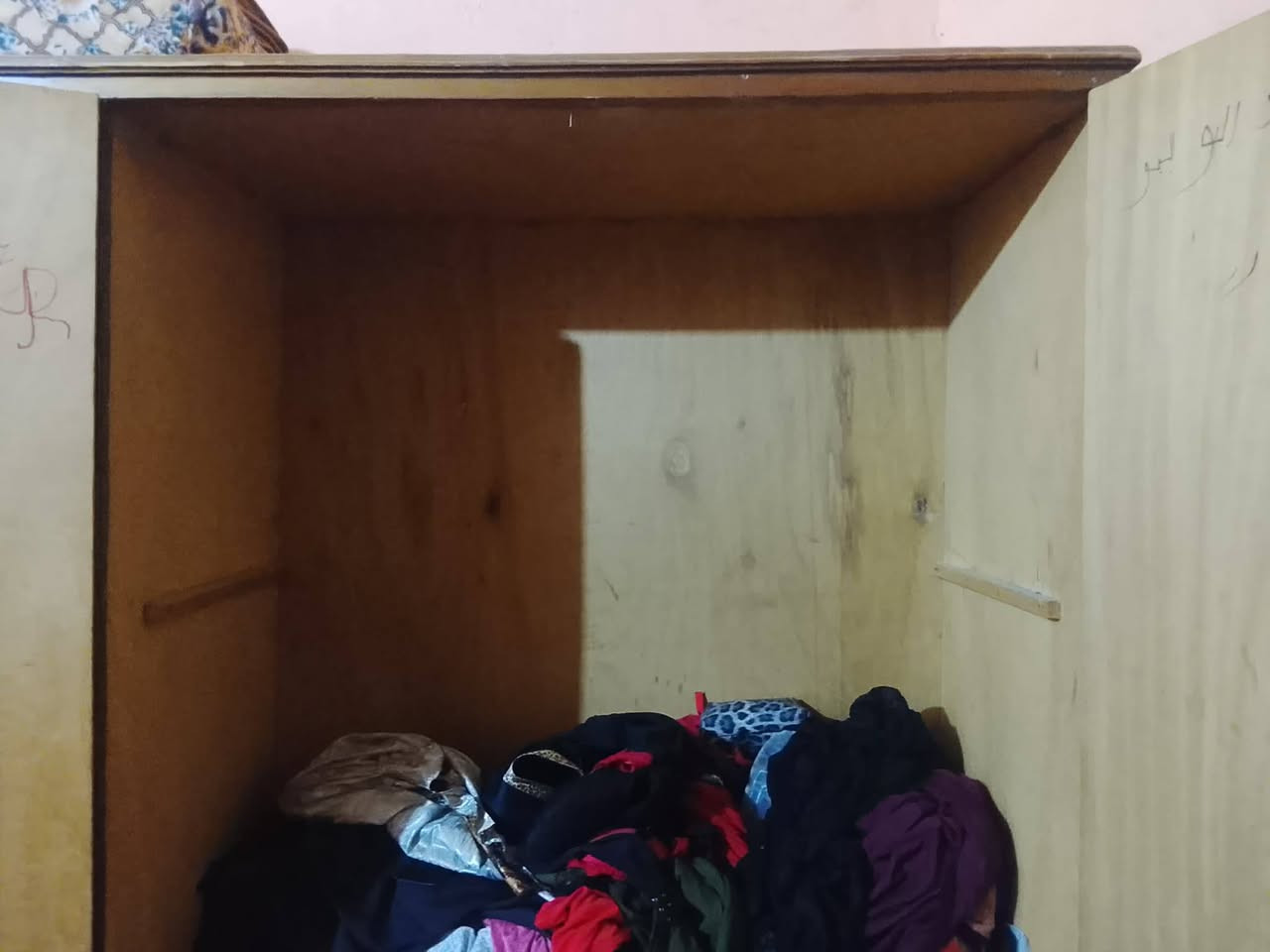 السلام عليكم للبيع نضيف مابي شي 130 مجال بي بسيط حك كروته ***********
