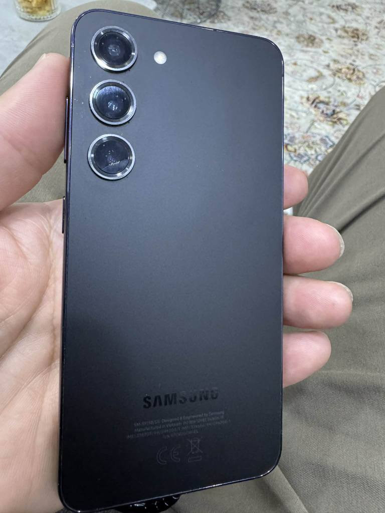 Galaxy S23
2 sim
Ram 8
GB 256
Nakrawatawa.
320 Dolar
Shwshay camera drzy brdwa.balam cameraka keshay niya.bshart.
Ashyay lagal niya. السليمانية, العراق


**إذا كنت صاحب هذا الإعلان وتريد حذفه لأي سبب، رجاءا أرسل رسالة إلى الدعم الفني**