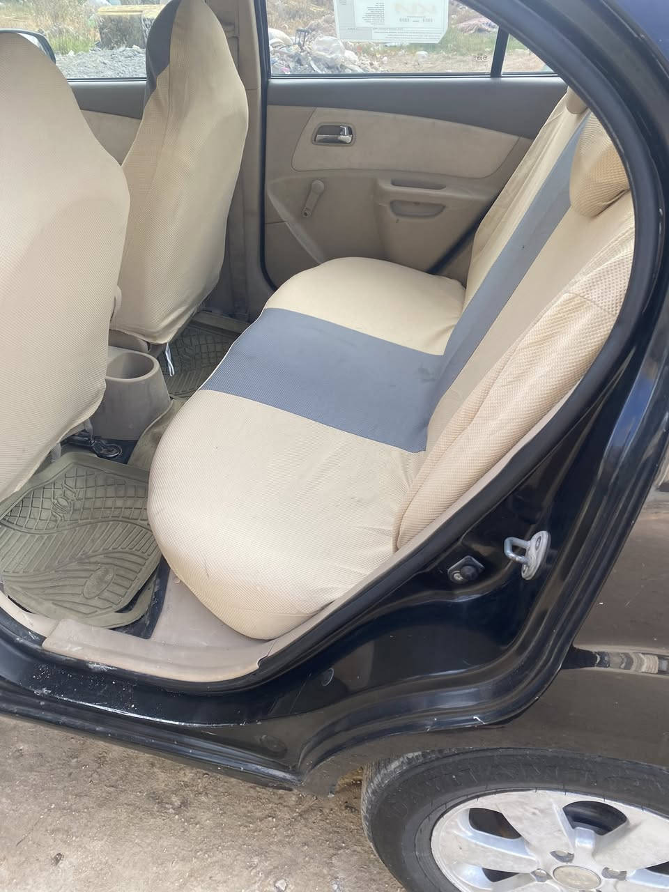 ريو 2008 وارد امريكي حادث جاملغ امامي لون اسود محرك 1600 كير اوتماتيك جام عادي شاشه سياره بيها جراد مثل ماواضحه رقم انبار جديد بسمي الاستفسار ***********
