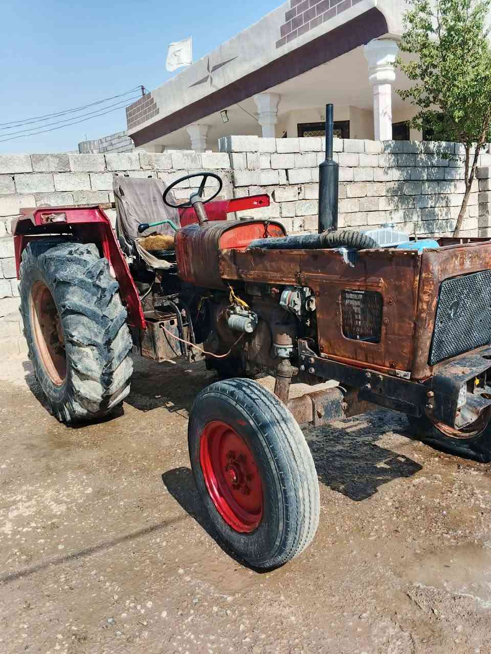 سلام عليكم
مكينه عنتر للبيع موديل 84 مكفوله محرك وكير مكفول بدون سنويه سلف كهربائيات شغال *********** مكان ديالى
