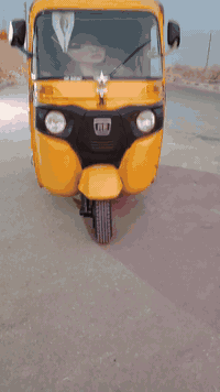 تكتك لبيع موديل 18 طالعه 19 وكيله سيد وسام ابو المجر تكتك جديده كامله مكلف بلنشر الحد يراسلني رجان وهاذه رقم 📱 راعيه *********** مكان المجر 4300 وبيه مجال قليل
