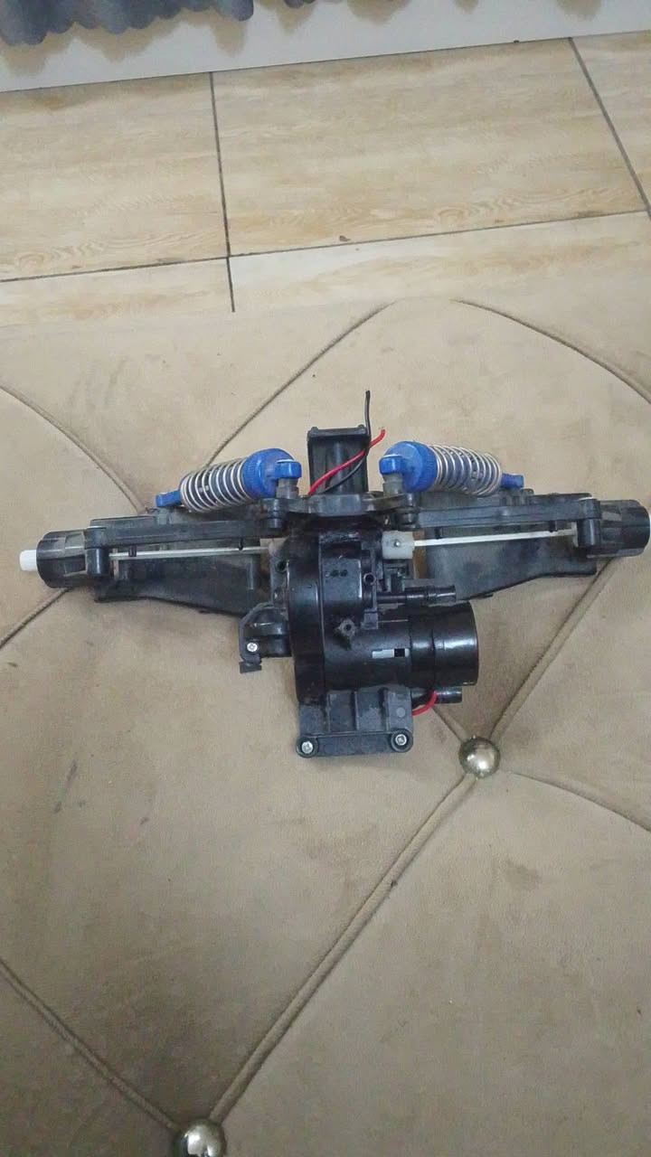 متوفر اكسلات امامي وخلفي دفع رباعي مع الكاردن والماطور الي يخدمه يتفضل


**إذا كنت صاحب هذا الإعلان وتريد حذفه لأي سبب، رجاءا أرسل رسالة إلى الدعم الفني**