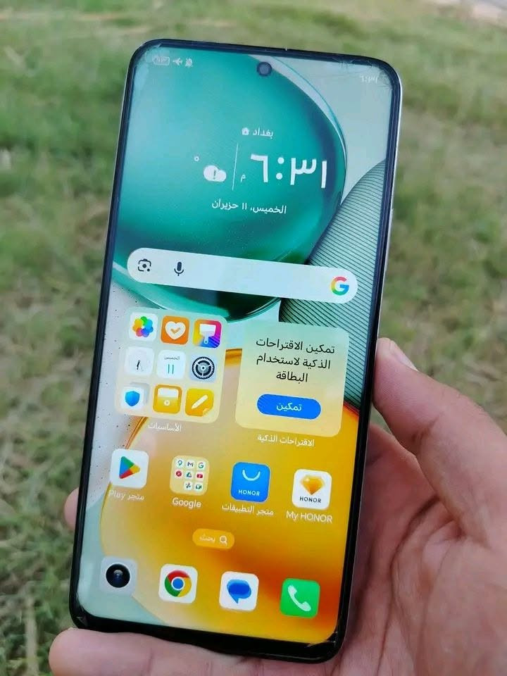 السلام عليكم | جهاز هونر X7c

- نظافة 90% تقريباً
- ذاكرة 256
- رام 8+8
- بطارية 6000MAb بالعمل القوي المستمر تكفي نهار تقريباً وأكثر بالاستعمال المتوسط (انسى الشحن)
- كاميرا 108MB.
- مقاوم للماء والصدمات.

العيوب : 
بالنسبة للفطور فهاي باللزكة مو بالشاشة، وأكو أثر وكعات موضحة گدامكم بالصور.

سعر الجديد هسه ب300
رايد الجهاز بـ250 بي مجال بسيط للشراي.

الشراي يكتب بتعليق وآني أراسله (اللي ميشتري فضلاً لا يتعبني).


**إذا كنت صاحب هذا الإعلان وتريد حذفه لأي سبب، رجاءا أرسل رسالة إلى الدعم الفني**