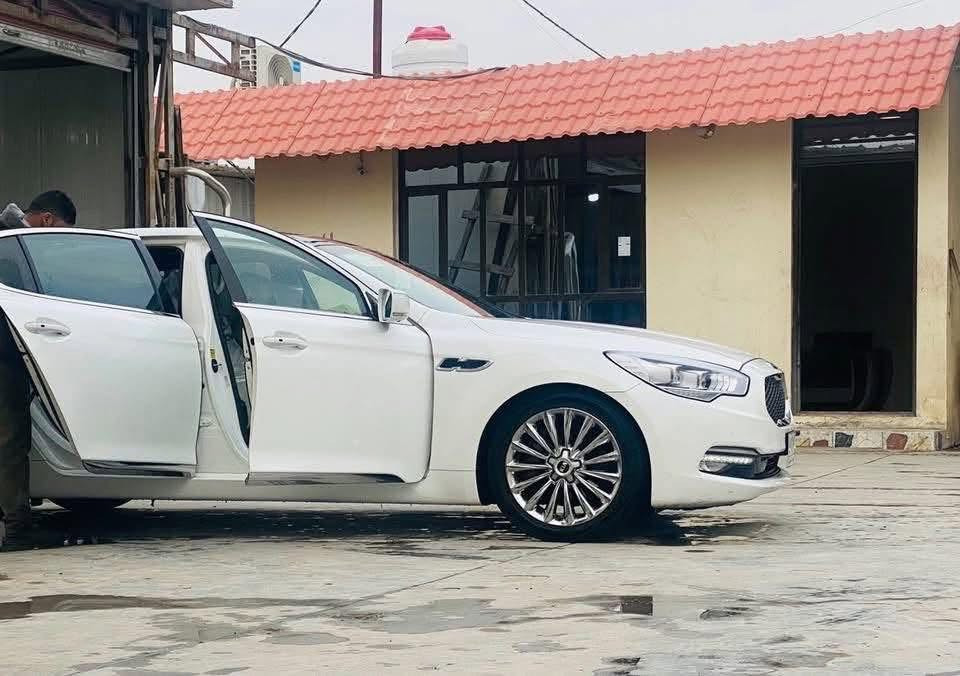 كيا كورس K900 امريكي حادثه موضح بالمنشور
موديل 2015 رقم الماني بسمي مكينه 5000 v8 

سياره فووول مواصفات للاخير عدا الجوبلس 

السعر 169 وبيه مجال قليل 

للاستفسار اتصل وتدلل *********** مكاني طوريج
— في ‏كربلاء طويريج‏.
