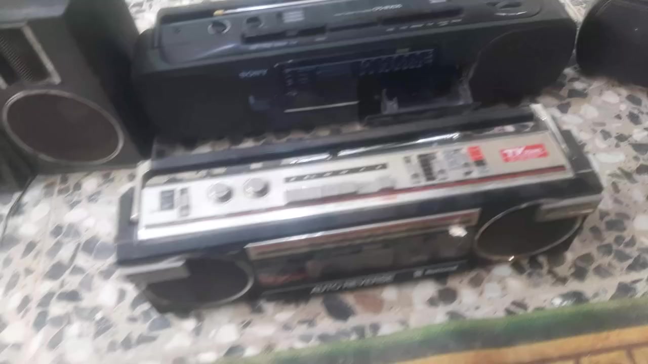 كل قطعه ٢٥ الف عداكبير٦٠الف  ***********
