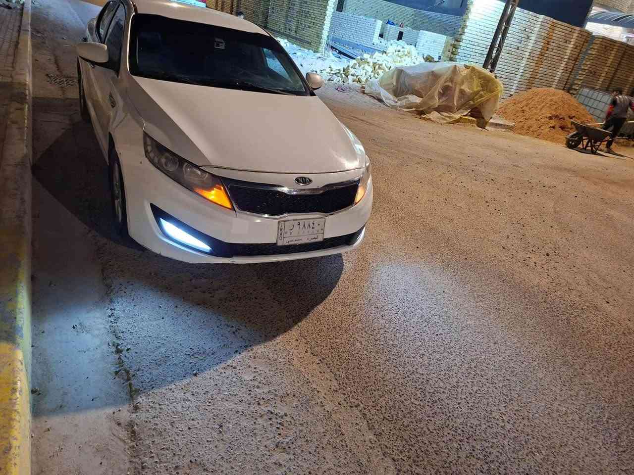 K5 
2011  رقم بصره صاحبها ببو الخصيب يريد تحويل اخذك اقابلك وياه 
السياره كفاله من الضربه و التبديل  الكوري مينكفل من الصيغ ابيعلك حزام وهذا الي ماشي بالكوري 
كير مكينه حداده تبريد كله جاهز 
المكينه قبل 6 اشهر شادها دوش 2000
السياره غاز وبانزين جاهزه للاخر لادوانز ولا صرف بانزيل ولا اي شي فول الغاز ب 11 الف يمشيك 3 ايام  فره   واكثر 
السياره تاخذها جاهزه 
السعر      105       وبيها مجال الشراي يدلل بس بالمعقول 
عنواني بصره كرمه علي 
واتساب وموجود 
*********** البصرة, العراق
