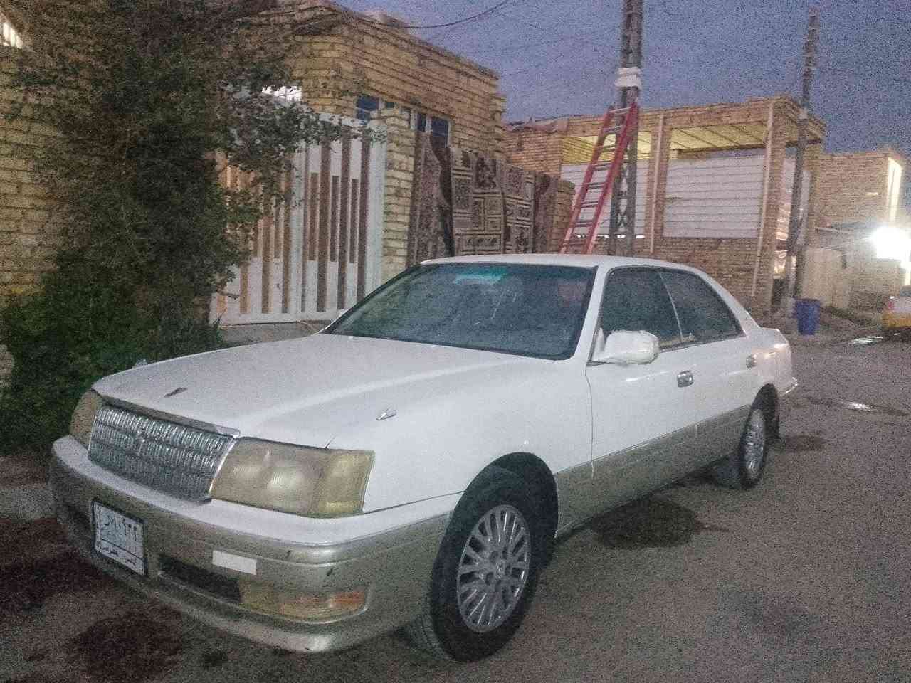 السلام عليكم عيني راس الثور حاويه سياره جاهزه متومه ١٩٩٧طبق الصل مرمزه سنويه صليه تخم تاير محرك جديد حداده كله جديد العنوان ميسان الجمعيات  السعر وتفاهم وياي علئ الرقم ***********
