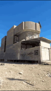 :⸻…للبيع طابو صرف …🏠 📍 الموقع: شارع 100  المساحة:200م✅  الواجهة: 10م  ...