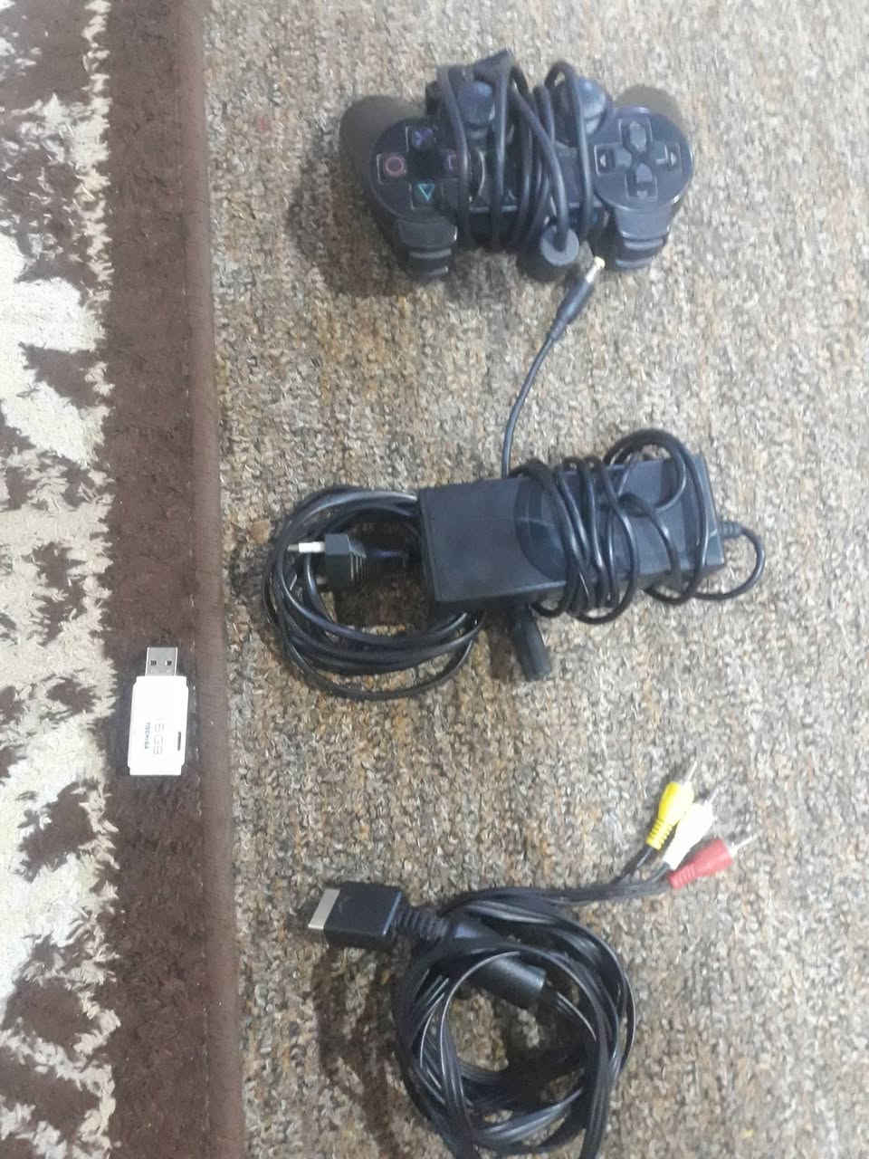 السلام عليكم غراض بلي 2 افلاش + محولة + فيش + يدة والافلاش بس العاب بس ماعرف بي شكد السعر 15 الف مكاني البصرة ابو الخصيب كوت ثويني


**إذا كنت صاحب هذا الإعلان وتريد حذفه لأي سبب، رجاءا أرسل رسالة إلى الدعم الفني**