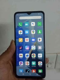 انفنكس هوت 30i للبيع ذاكرة 128 جهاز نضيف السعر 90بي مجال 07703336623