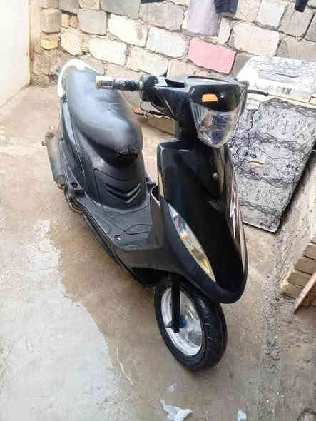 السلام عليكم دراجه ماكس عدله دراجه نضيفه مابيها نقص سعرها ٤٧٥ وبيها مجال مكاني بغداد جسر ديالئ القديم قرب الزعفرانيه مكلف بل نشر رقم صاحب دراجه  ***********
