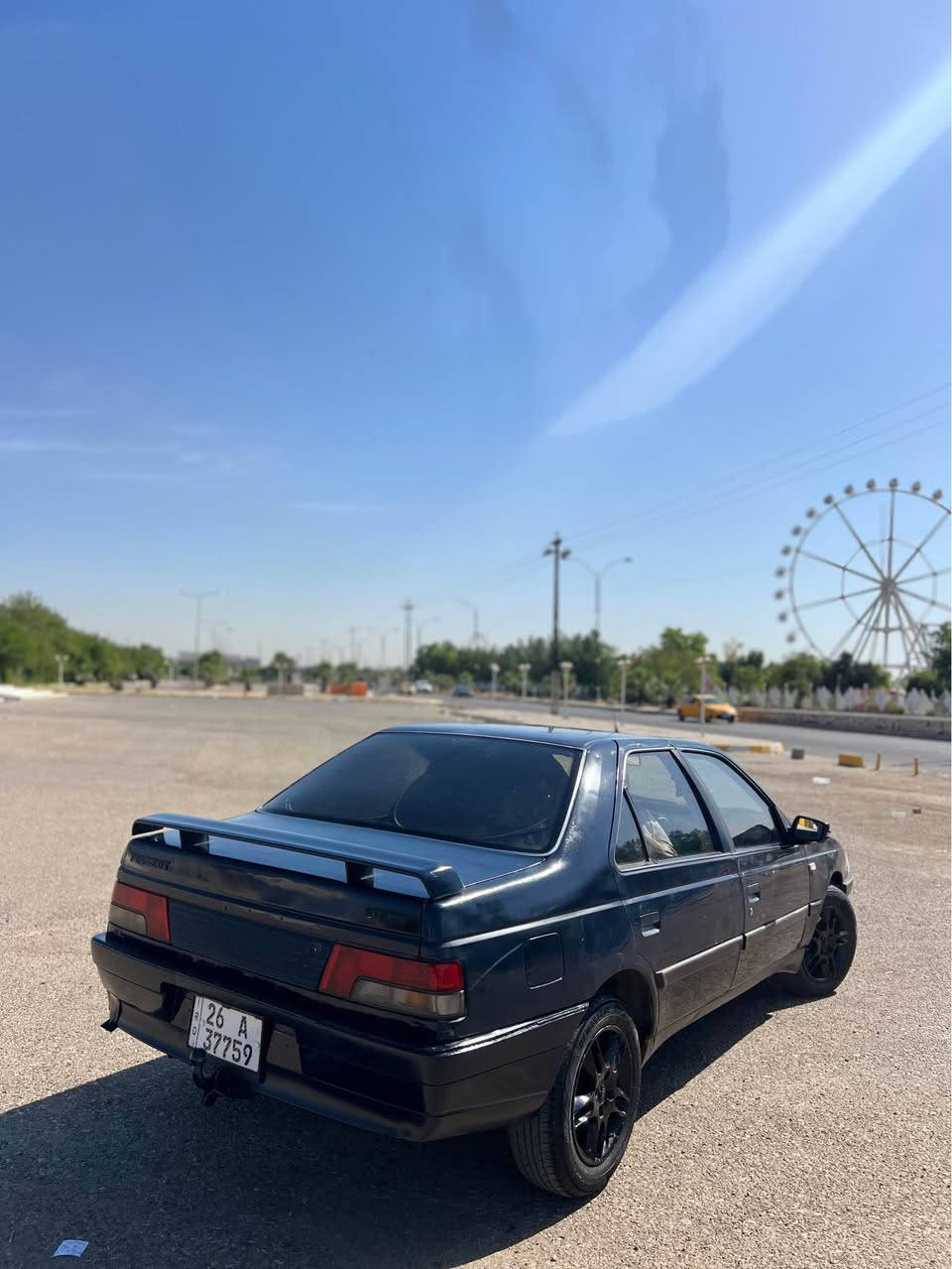 بيجو 405 فرنسي موديل 1993
كير محرك شرط بدون عيب كير عادي 
صبغ حزام جمالية بدون ضربة سقف بدون صبغ 
رقم صلاح الدين دولي بسمي تريد تحويل وكالة حاضر كوبون بنزين مقدم من زمان ويطلع بهاي الفتره 
تخم تايرات ويالة جديد صدر امامي خلفي جديد درايم شفت جديد + مرايات اشاير  + جاملغات اشاير
كشنات نظيفة جداً اني مغلفه جمالية 
سلايت جامات امامية كهرباء
شاشة ايباد + سماعات جديد 
كهربائيات كامله كلها شغالة  
السيارة جاهزه من كلشي ومصروف عليها بدون اي نواقص  السعر مناسب جداً 27 ورقة وبيها مجال بسيط كلش للشراي *********** كركوك, العراق
