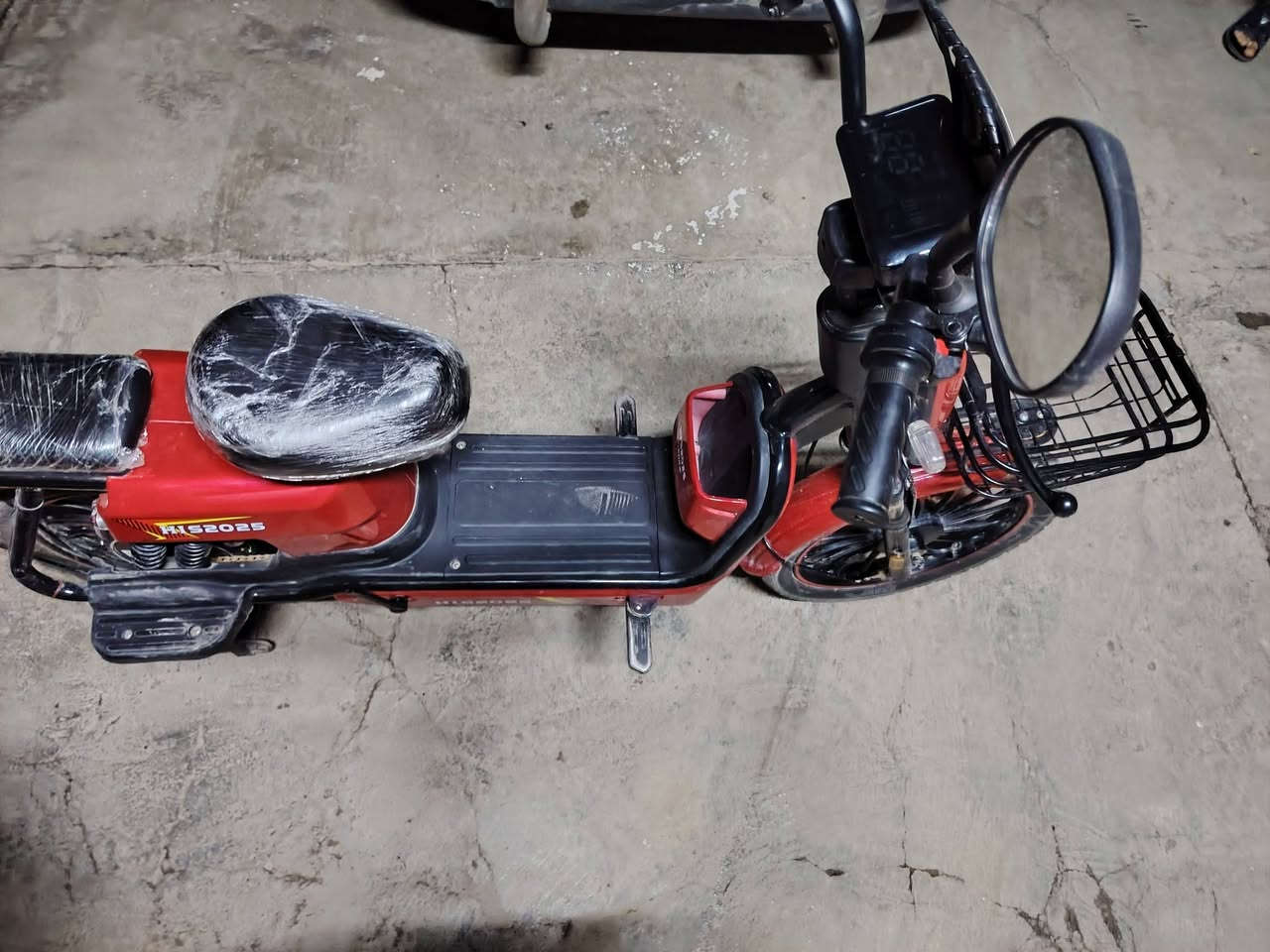 بايسكل شحن فول نضافه السعر 500بي مجال بسيط مكاني كركوك تواصل*********** تواصل واتساب
