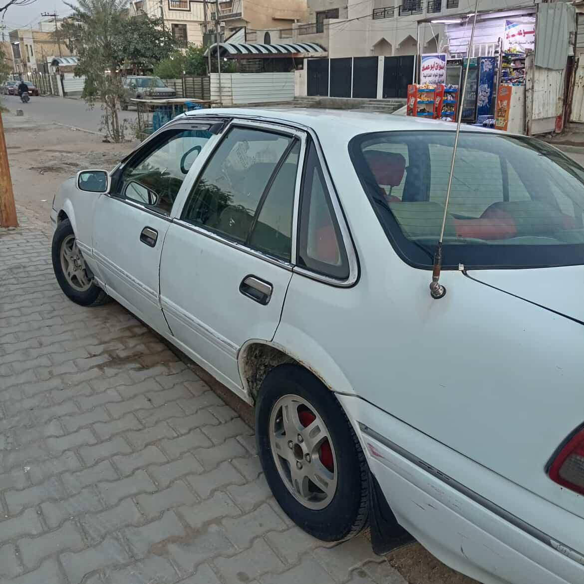 السلام عليكم سيارة دايو برنس فراشه موديل 97مكينه مسكر  يرادله مكينه  كير خير من الله رقم بغداد السعر 28 وبيه مجال لطيبين العنوان الغزاليه استفسار عله رقم ***********
